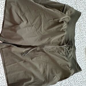 Lululemon T.H.E. Short Linerless 5”